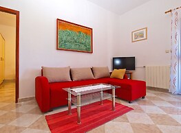 Apartment 539