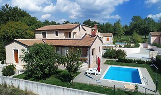 Villa 598