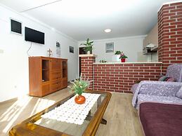 Apartment 604