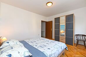 Apartment 621