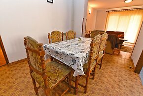 Apartment 621