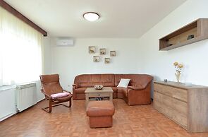 Apartment 622