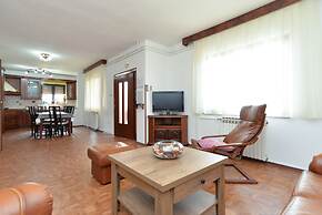 Apartment 622