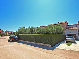 Apartment 628