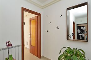 Apartment 628