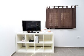 House 682