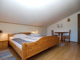 Apartment 692