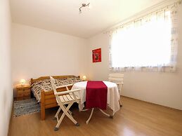 Apartment 692