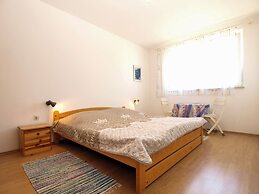 Apartment 692