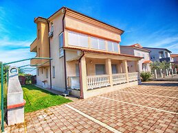 Apartment 696