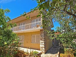 Apartment 729