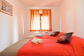 Apartment 739