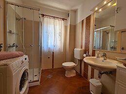 Apartment 743