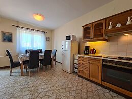 Apartment 743