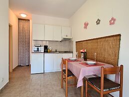 Apartment 743