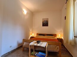 Apartment 743