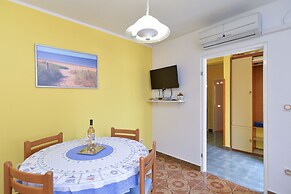 Apartment 745