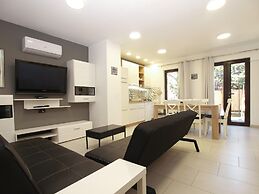 House 747