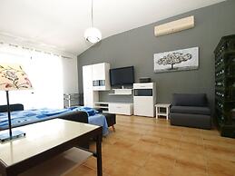House 747