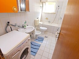 Apartment 761