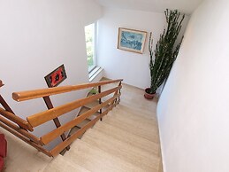Apartment 761