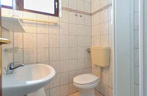 Apartment 794