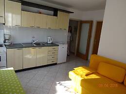 Apartment 802