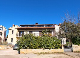 Apartment 914