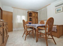 Apartment 924