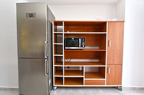 Apartment 925