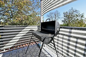 Apartment 925