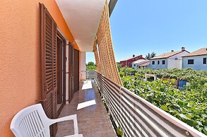 Apartment 925