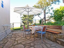 Apartment 950