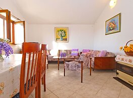 Apartment 950