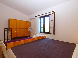 Apartment 950