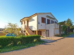 Apartment 950