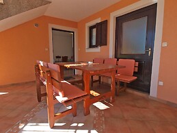Apartment 979