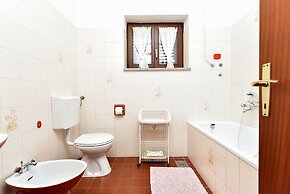 Apartment 1001