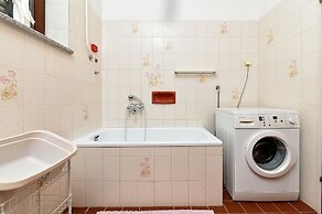 Apartment 1001