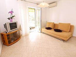 Apartment 1005