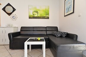 House 1044