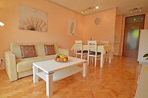 Apartment 1045