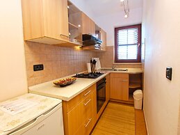 Apartment 1049