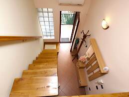 Apartment 1049