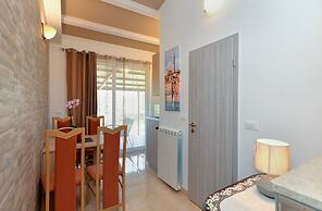 Apartment 1049
