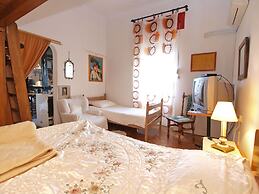 Apartment 1050