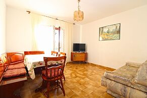 Apartment 1057