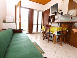 Apartment 1057
