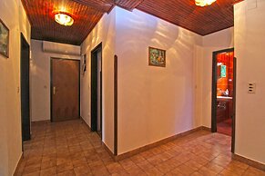 Apartment 1057