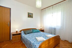 Apartment 1067